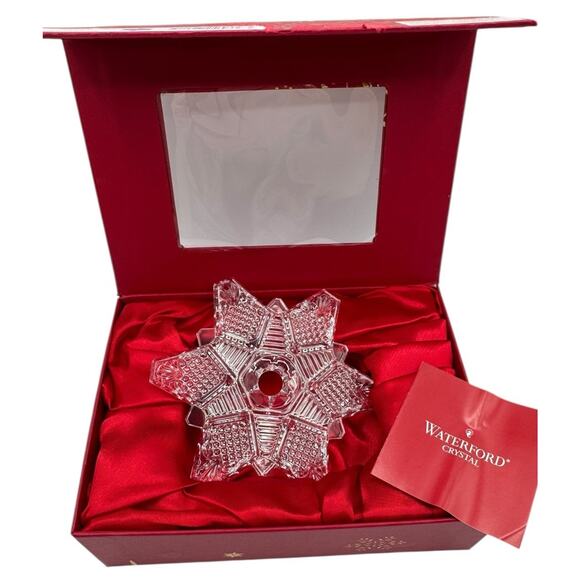 Waterford Snow Crystal Pierced Ornament 40015632 Boxed 2016 Slovenia Snowcrystal - Picture 1 of 12